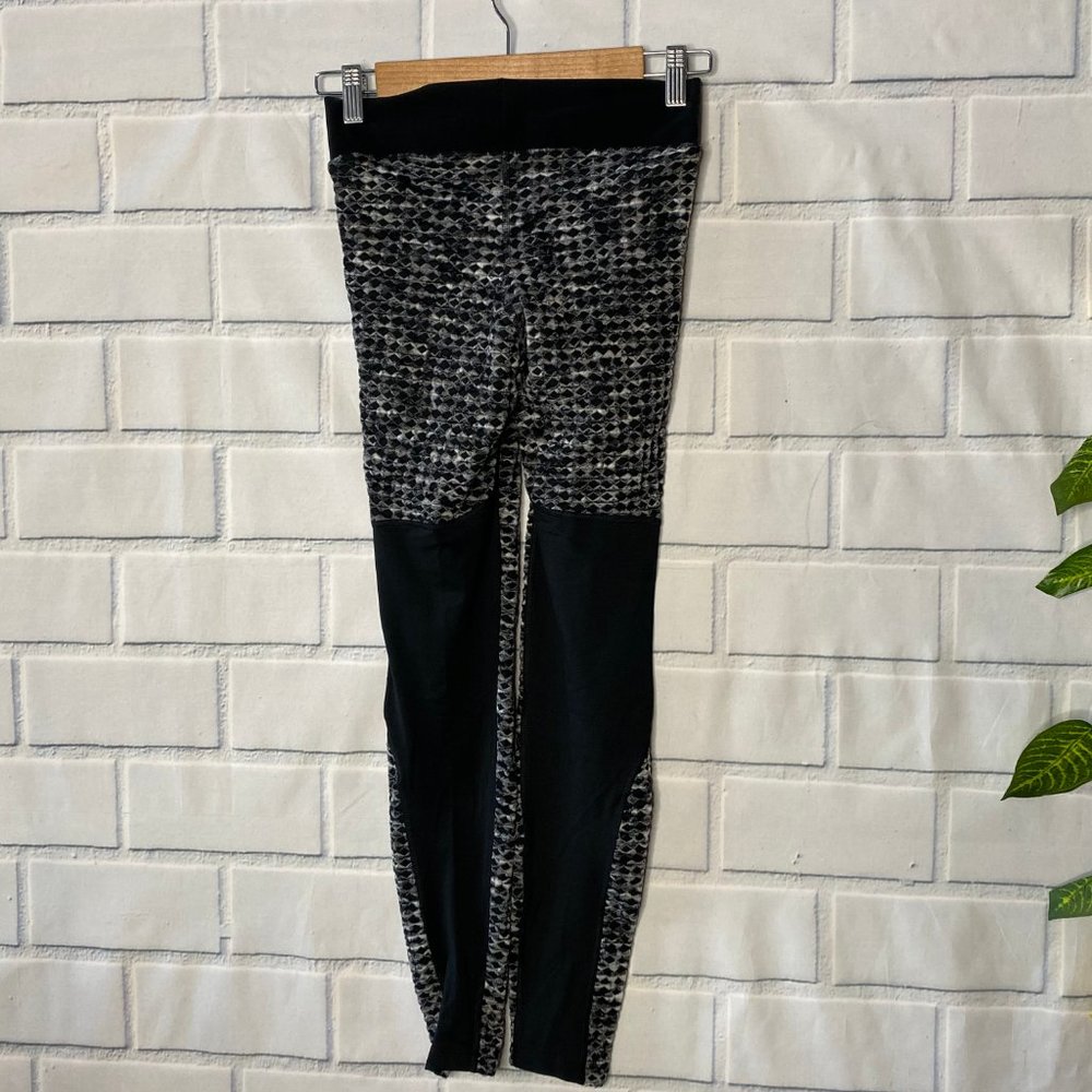 Nike Pro Hyperwarm Training Tights - image 4